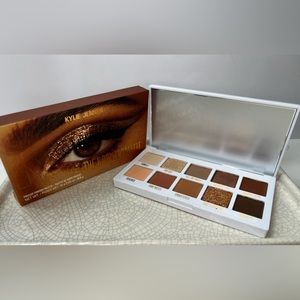 The Bronze Palette